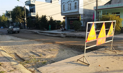 Thông tin từ đường dây nóng
