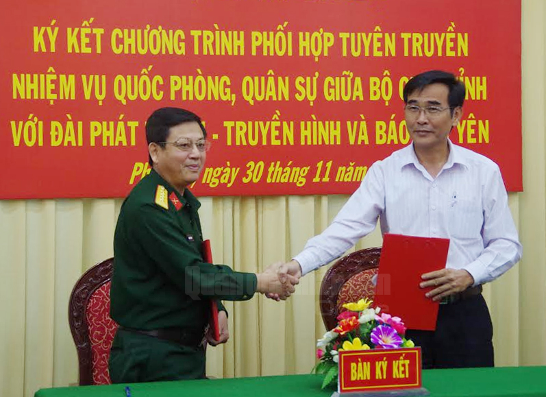 Phú Yên: Phối hợp đẩy mạnh tuyên truyền về nhiệm vụ quốc phòng, quân sự
