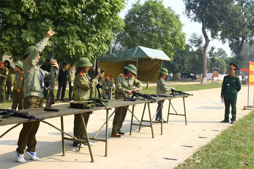 Hơn 400 học sinh, sinh viên tham gia Hội thao giáo dục quốc phòng và an ninh 