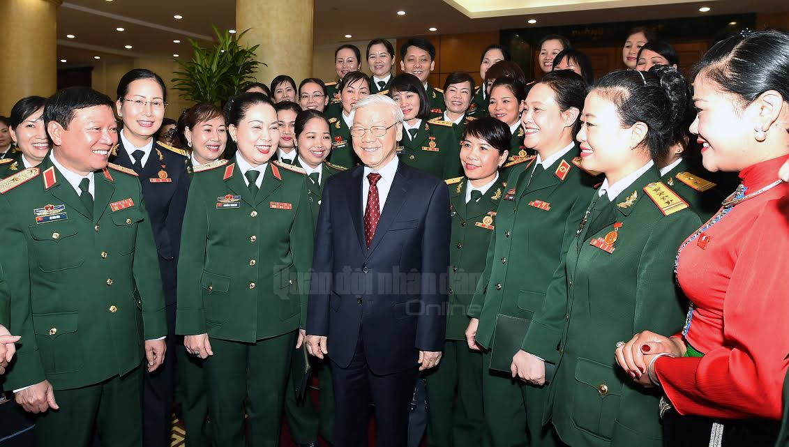 Tổng Bí thư Nguyễn Phú Trọng gặp mặt Đoàn đại biểu Phụ nữ Quân đội
