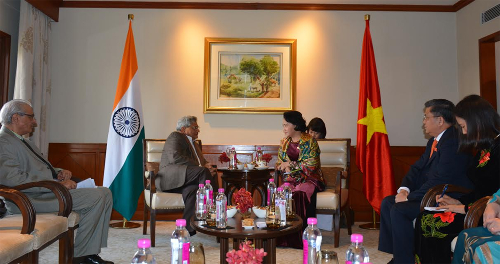 Chủ tịch Quốc hội Nguyễn Thị Kim Ngân gặp Tổng Bí thư Đảng Cộng sản Ấn Độ Mác-xít Si-ta-ram Ye-chu-ry
