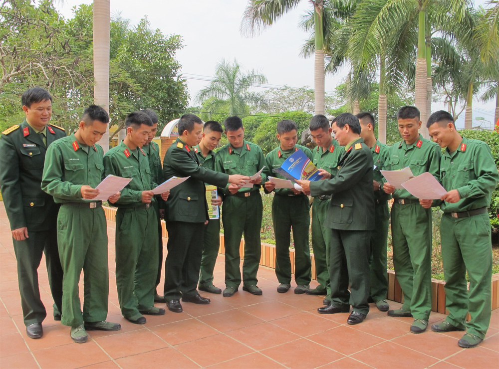 Tạo việc làm ổn định cho chiến sĩ ngày trở về
