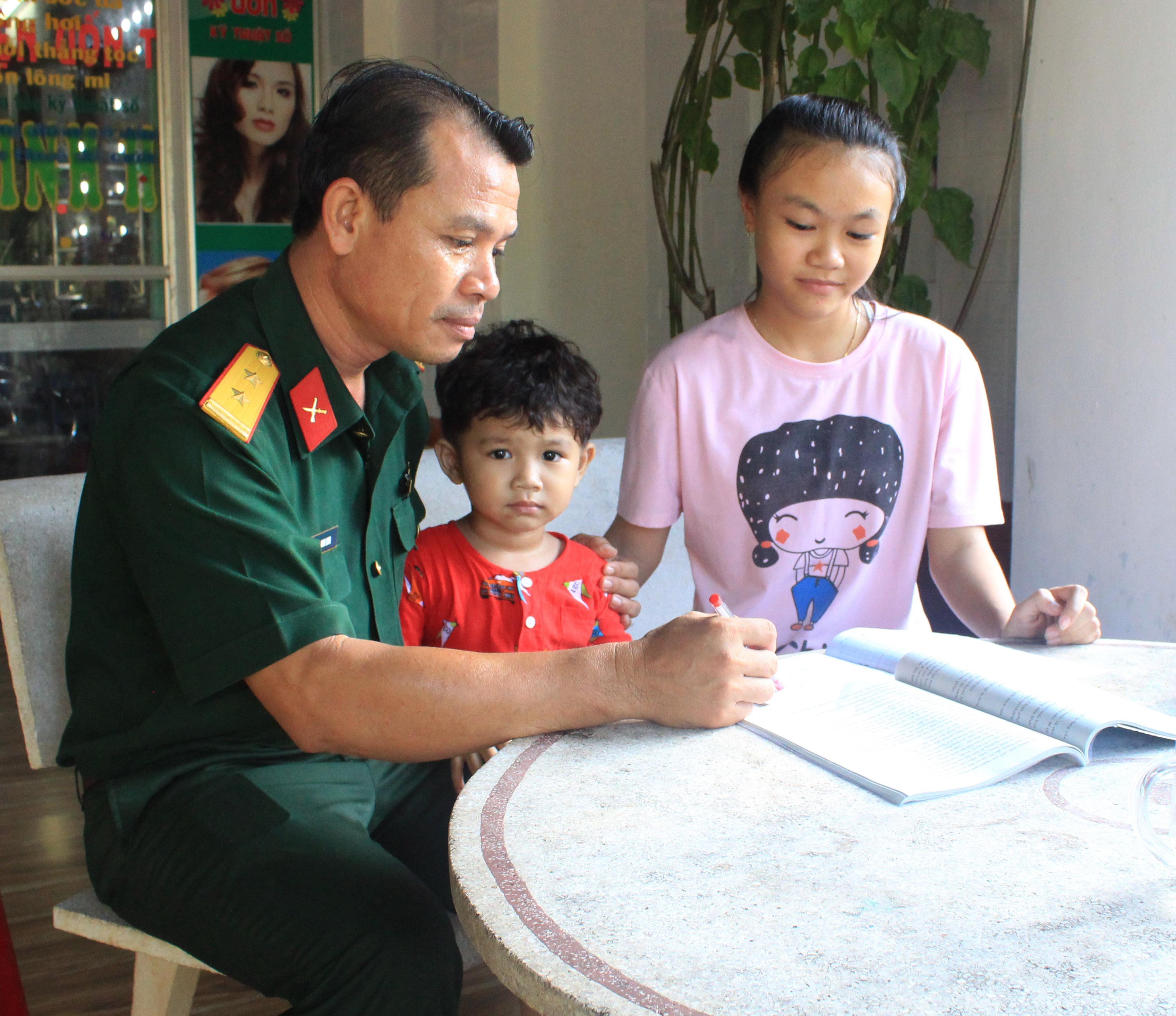 Vượt khó theo chồng lập nghiệp nơi đảo xa