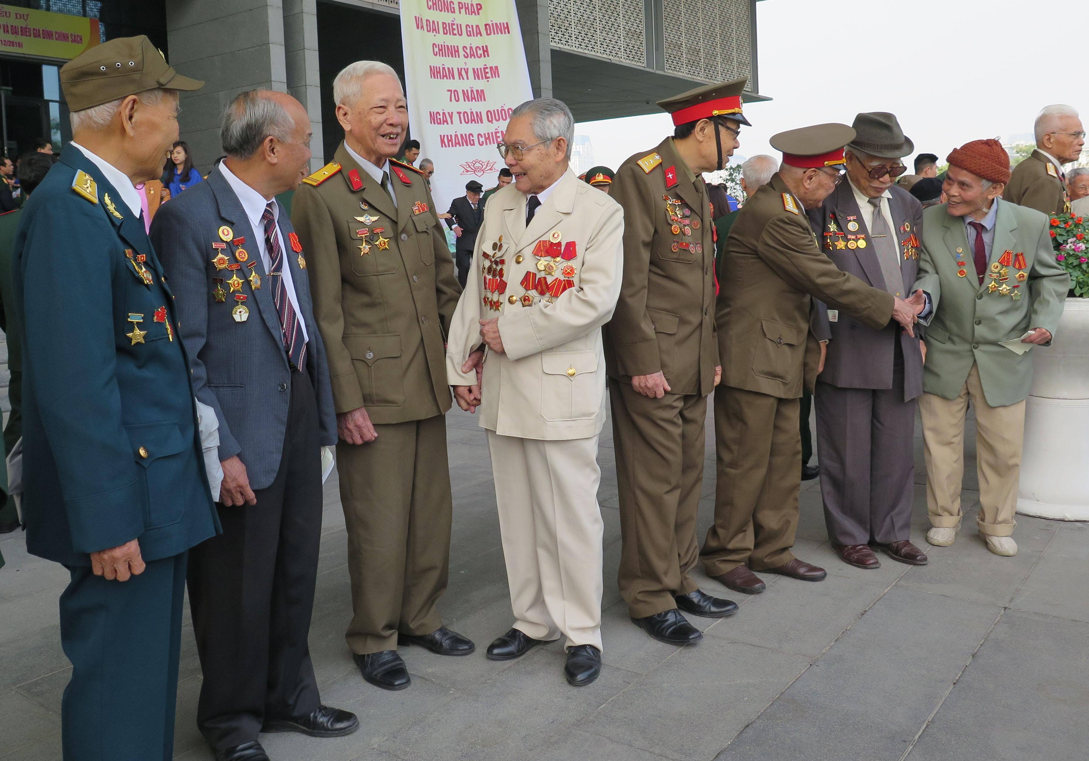   “Bức tường thành” vững chắc