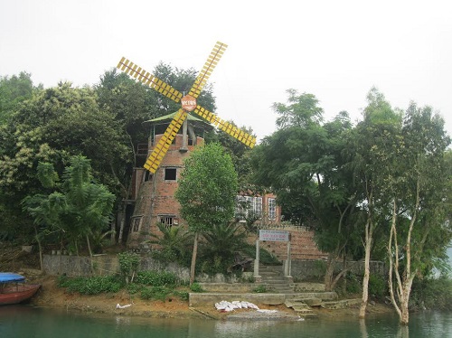 Cảnh đẹp, tình người ở Thung Nai