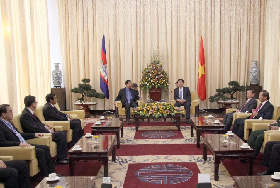 Lãnh đạo TP Hồ Chí Minh hội kiến Thủ tướng Vương quốc Cam-pu-chia
