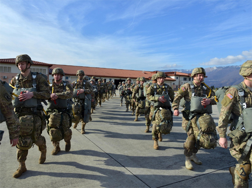 Mỹ phê chuẩn ngân sách quốc phòng năm 2017