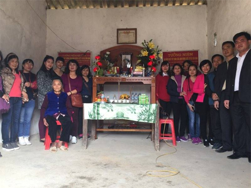 Trường THCS Bế Văn Đàn về nguồn giáo dục truyền thống cách mạng cho thế hệ trẻ