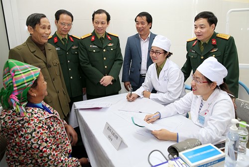 Xuân ấm Tân Uyên