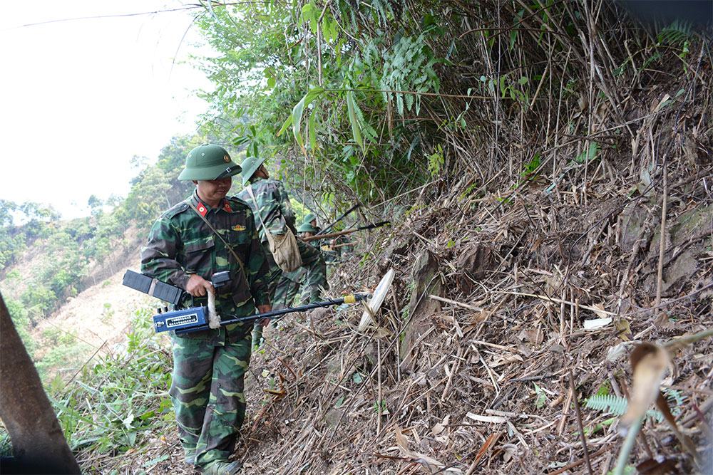 Những người lính trên núi Khuổi Đeng
