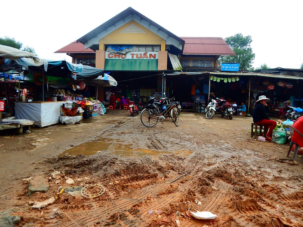 Thông tin từ đường dây nóng
