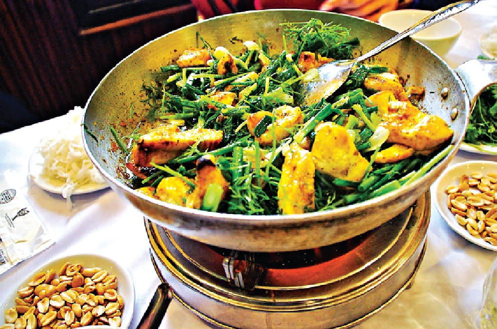 Gia tộc nổi danh với món chả cá