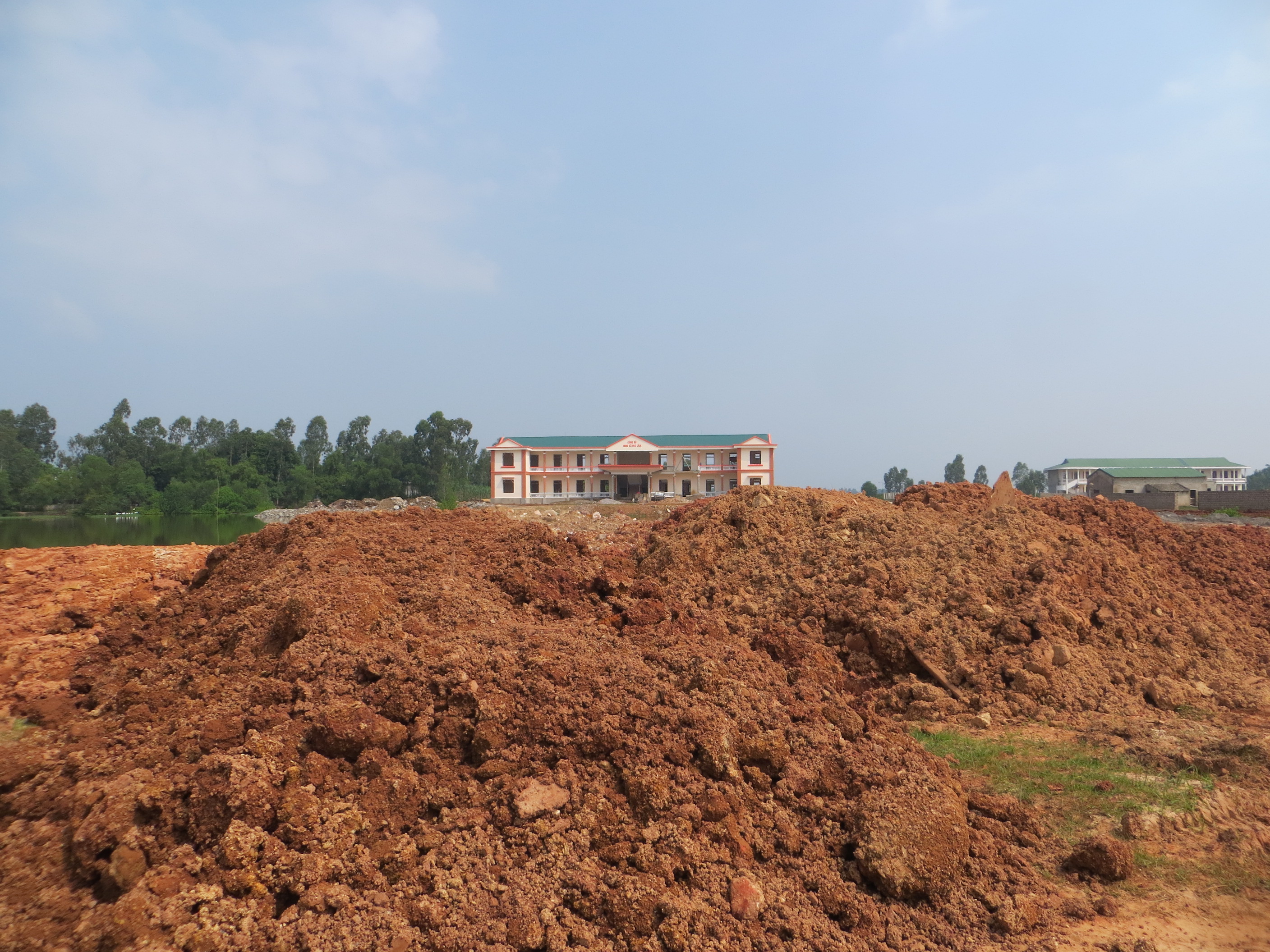 Thông tin từ đường dây nóng
