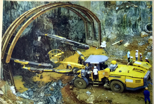 Số 1 về thi công cảng biển, âu tàu, hầm khẩu độ lớn