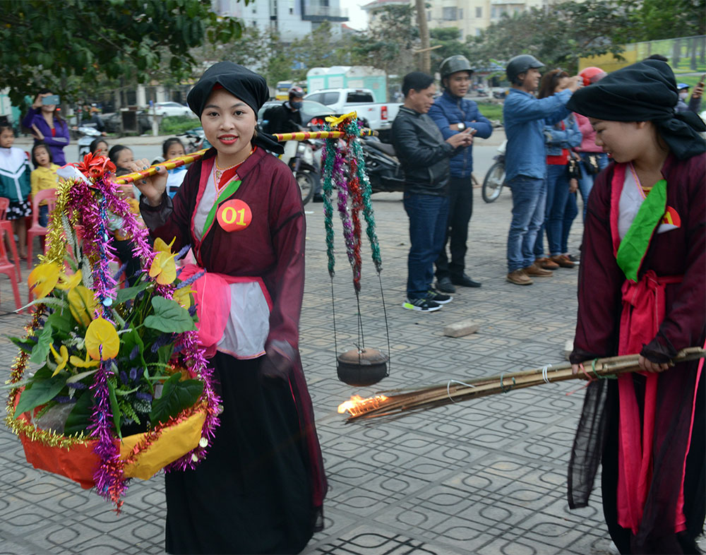 Ngày xuân, “du hí” Bắc Ninh
