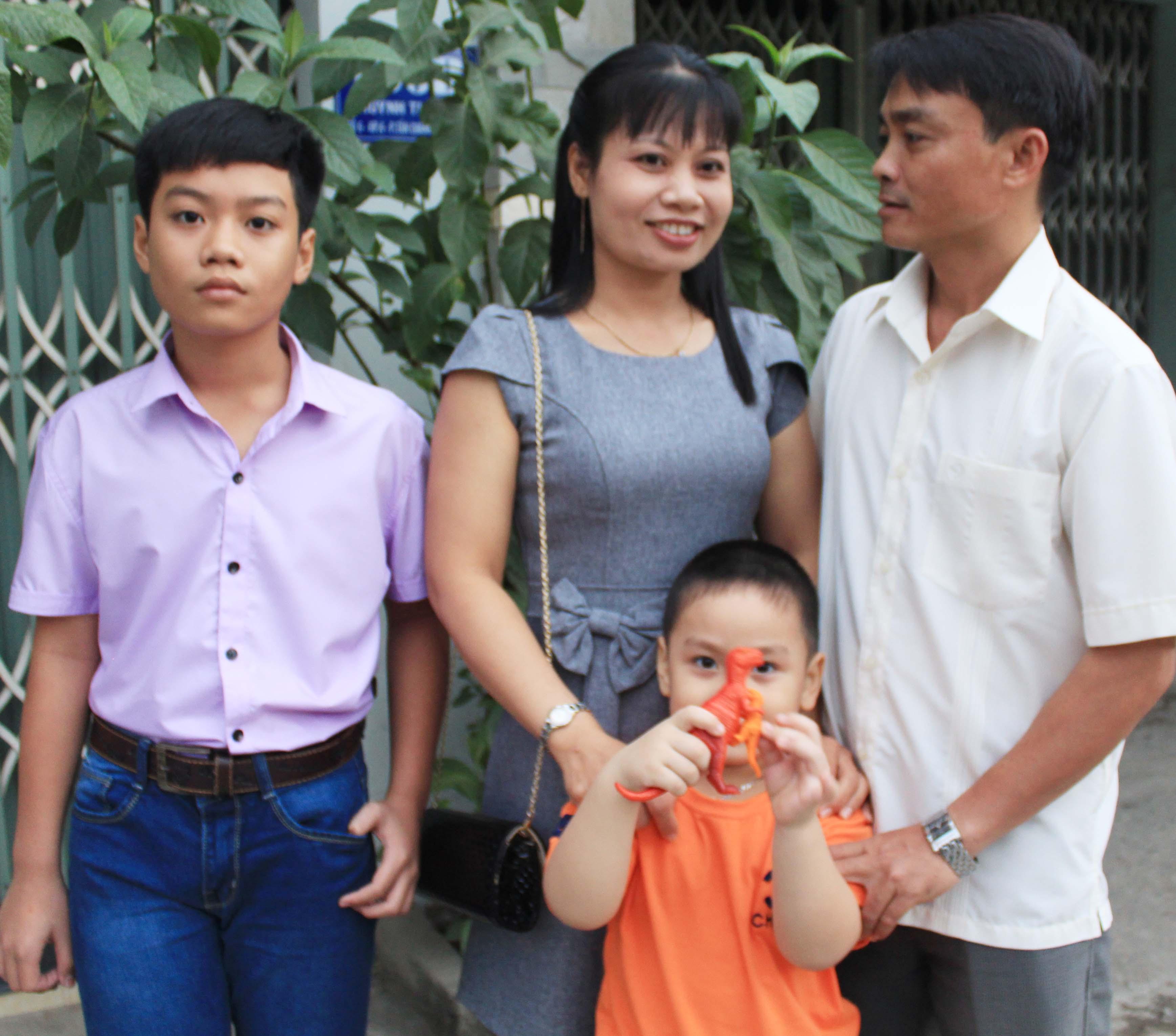 Dựng xây hạnh phúc trên quê hương mới