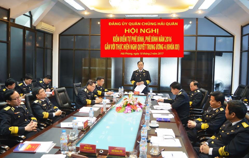 Đảng ủy Quân chủng Hải quân kiểm điểm tự phê bình và phê bình gắn với thực hiện Nghị quyết Trung ương 4, khóa XII