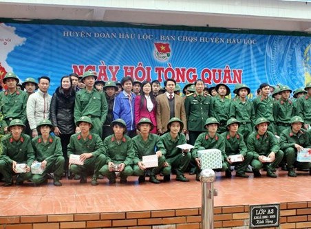 Vinh quang làm người chiến sĩ
