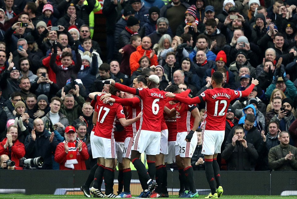 MU tiếp đà thắng lợi, Arsenal trở lại cuộc đua