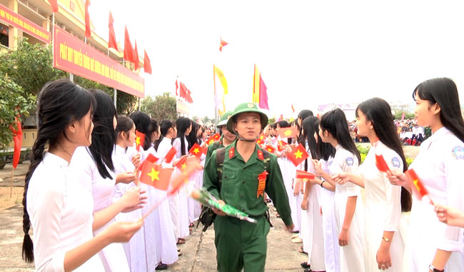 Các địa phương trên địa bàn Quân khu 5 giao quân bảo đảm trang trọng, nhanh gọn, an toàn, đủ chỉ tiêu