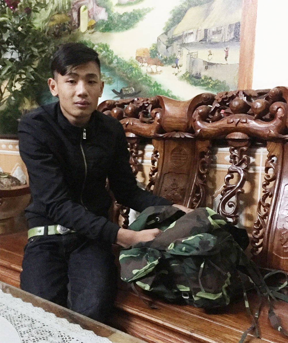 Mong chờ đến ngày tòng quân
