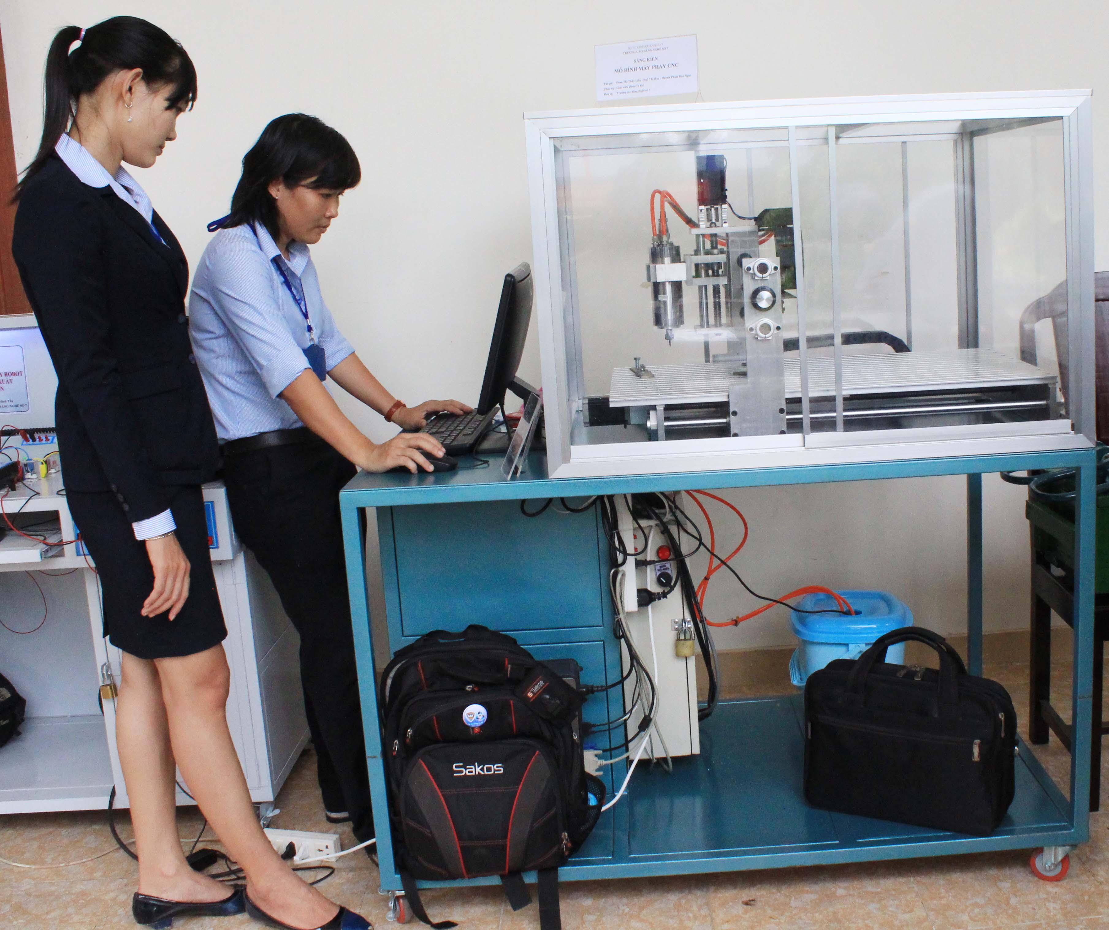 Những “bông hồng” đam mê sáng tạo