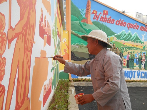 Cựu chiến binh mê hội họa