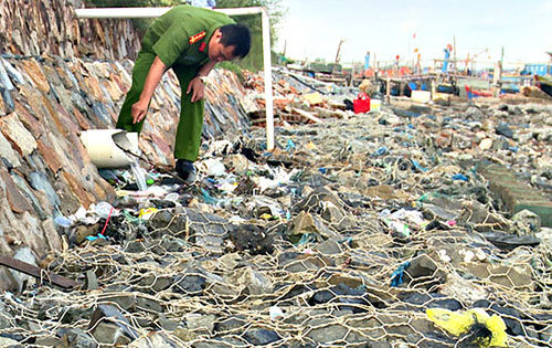 Thông tin từ đường dây nóng
