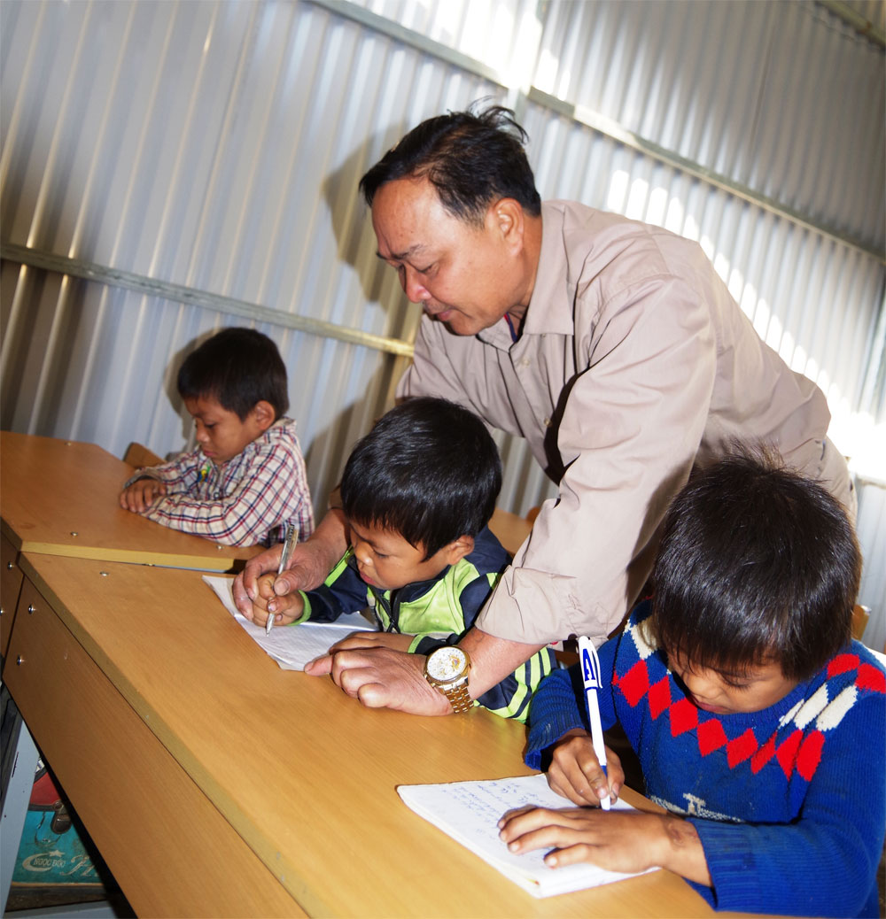 Người thầy nơi thâm sơn cùng cốc
