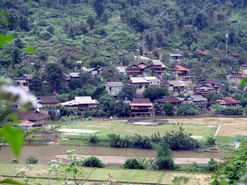 Trải nghiệm du lịch cộng đồng hồ Ba Bể