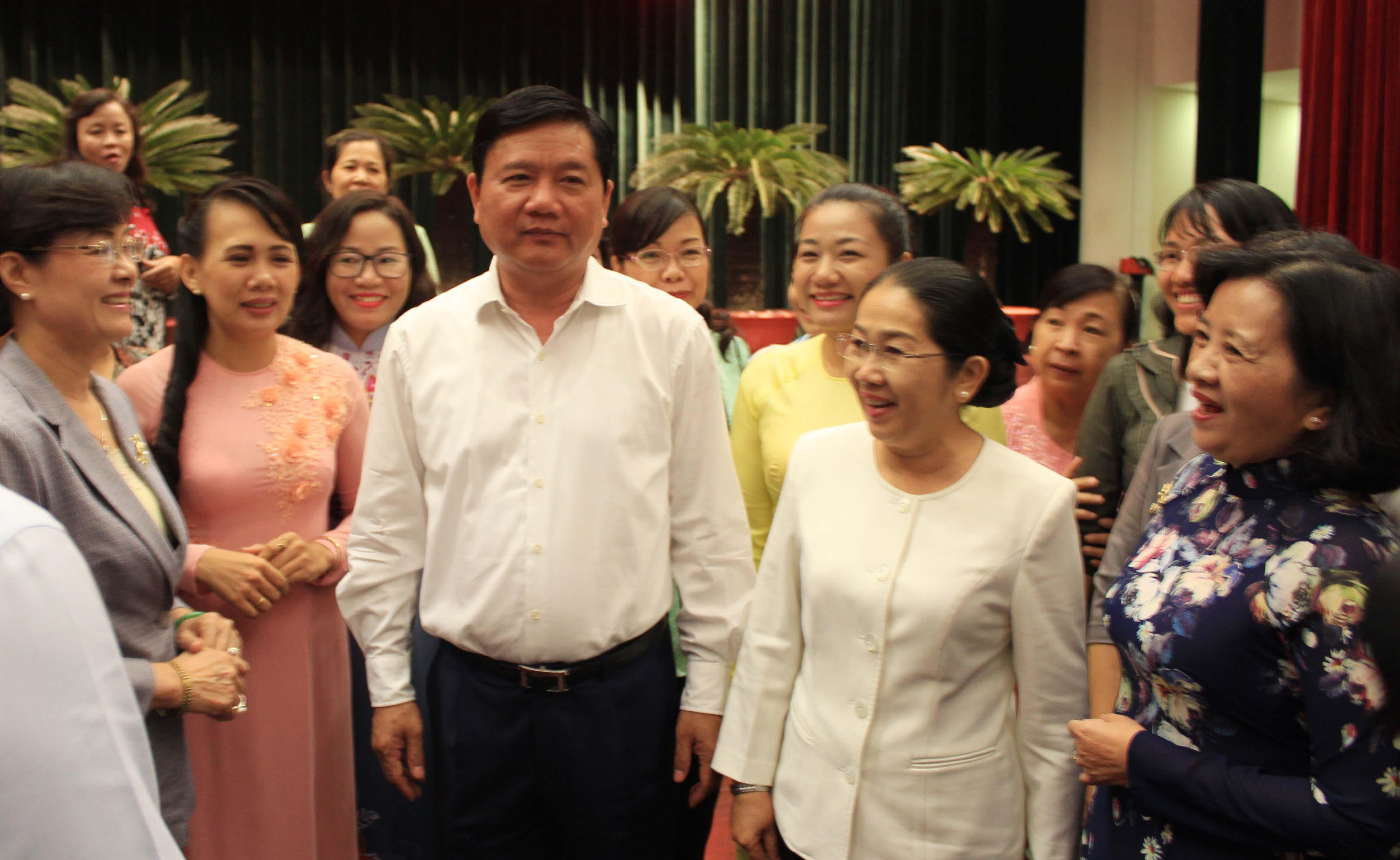 Nhiều biện pháp nâng cao năng lực lãnh đạo ở Đảng bộ xã, phường