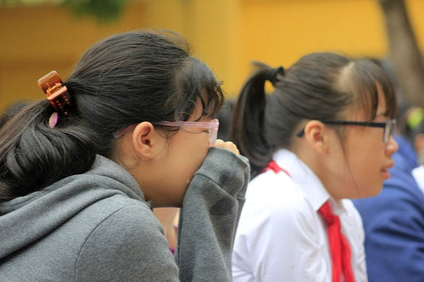 Buổi sinh hoạt dưới cờ khiến hàng nghìn học sinh bật khóc