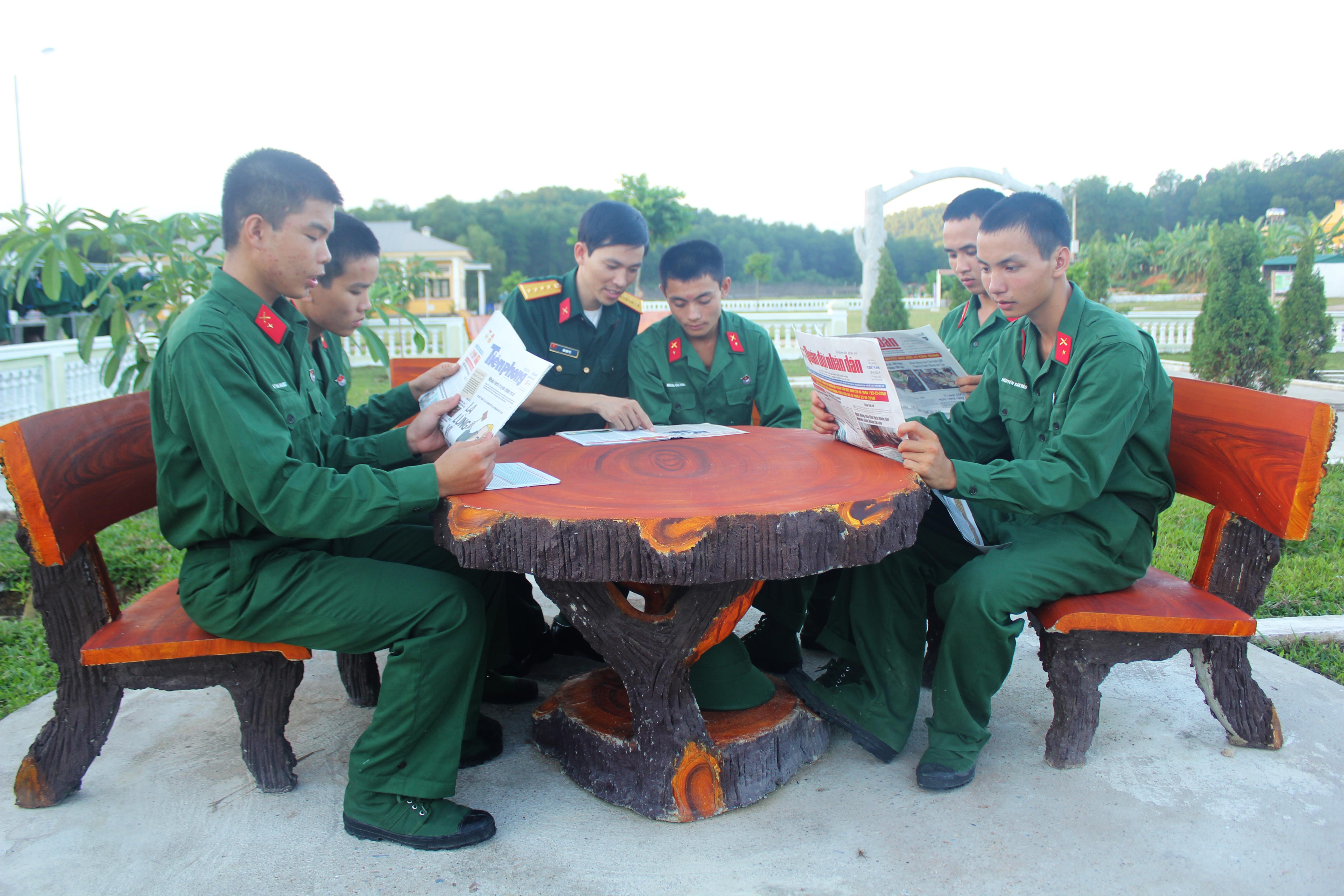 Lắng nghe ước mơ, nguyện vọng của chiến sĩ mới
