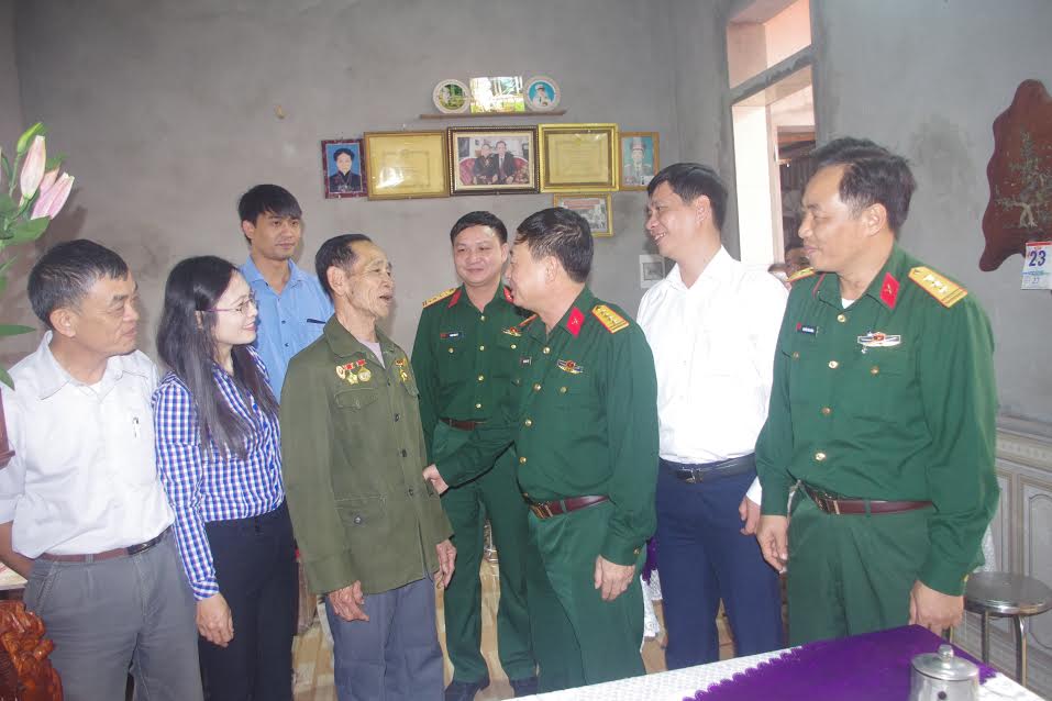 Nam Định tặng 13 nhà tình nghĩa cho gia đình chính sách