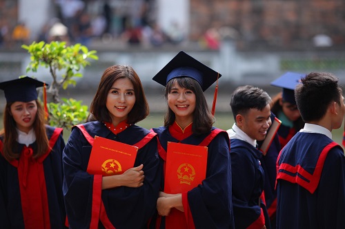 Truyền cảm hứng và hỗ trợ thiết thực cho sinh viên khởi nghiệp