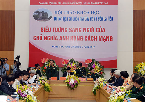 Khai mạc Hội thảo khoa học “Di tích lịch sử Quốc gia Cây đa và Đền La Tiến-Biểu tượng sáng ngời của chủ nghĩa anh hùng cách mạng”