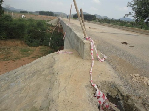 Thông tin từ đường dây nóng
