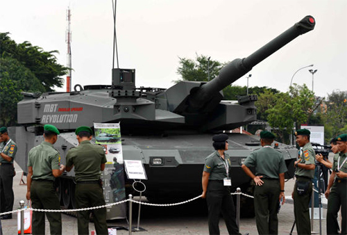 Indonesia hoàn thành việc tiếp nhận xe tăng Leopard-2RI