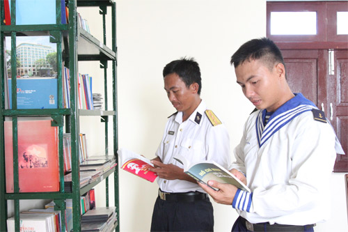 Khơi dậy tinh thần ham mê đọc sách trong quân đội