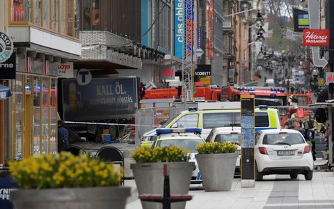 Vụ tấn công khủng bố ở Thụy Điển: Tăng cường an ninh biên giới