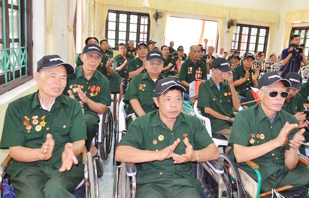 Viết về bác của con
