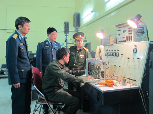 Nhà máy Z119: Nhiều biện pháp bảo đảm an toàn trong lao động