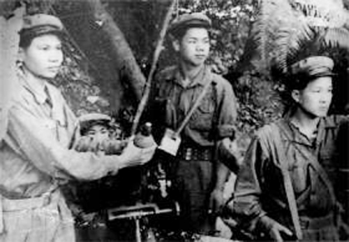 Tình đoàn kết, đặc biệt thủy chung Việt-Lào
