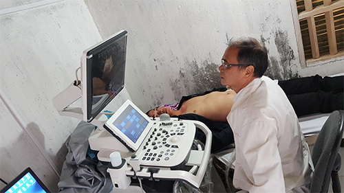 Người làm hồi sinh nền y học bản địa
