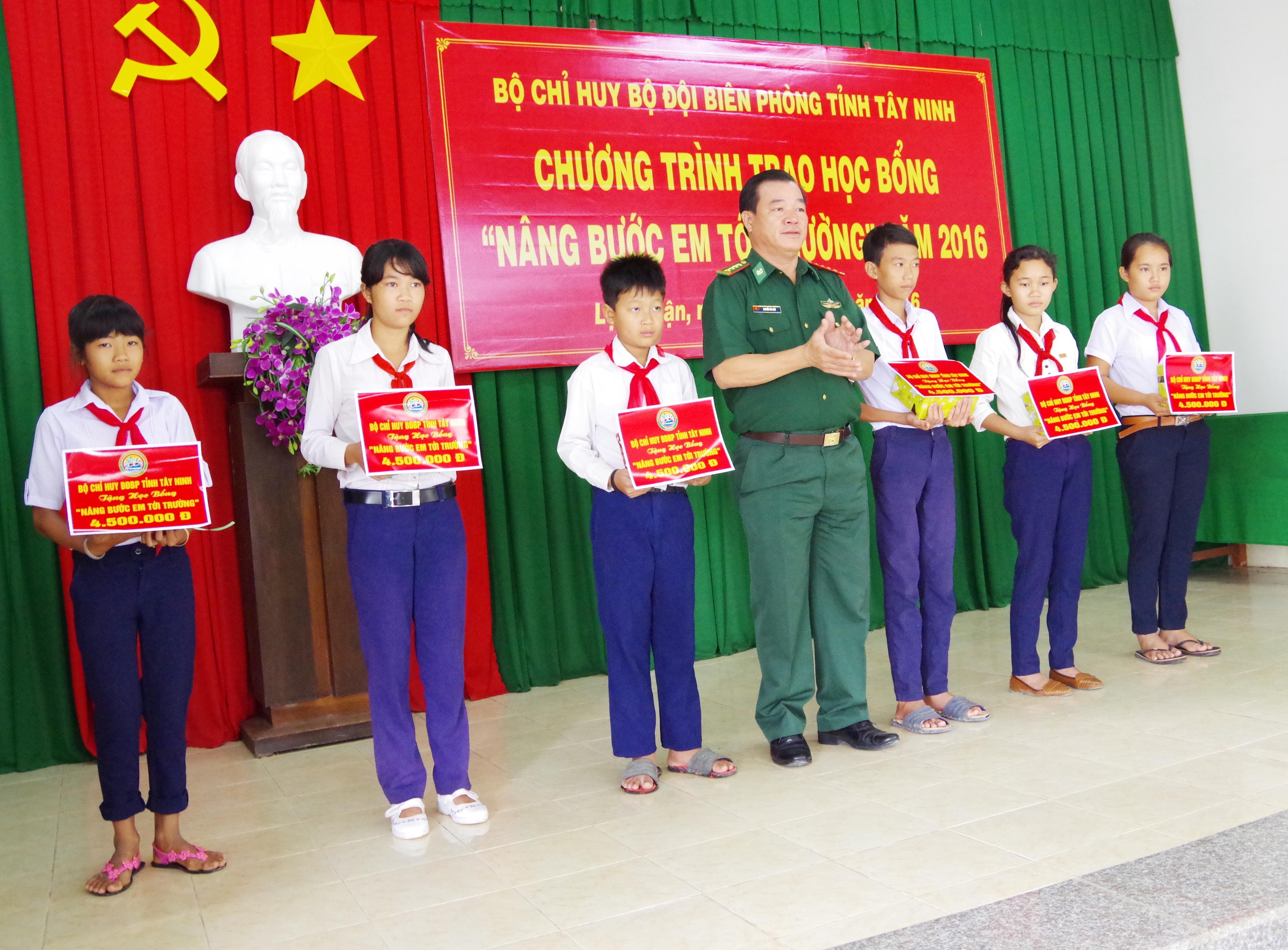 Việc làm nhỏ, ý nghĩa lớn
