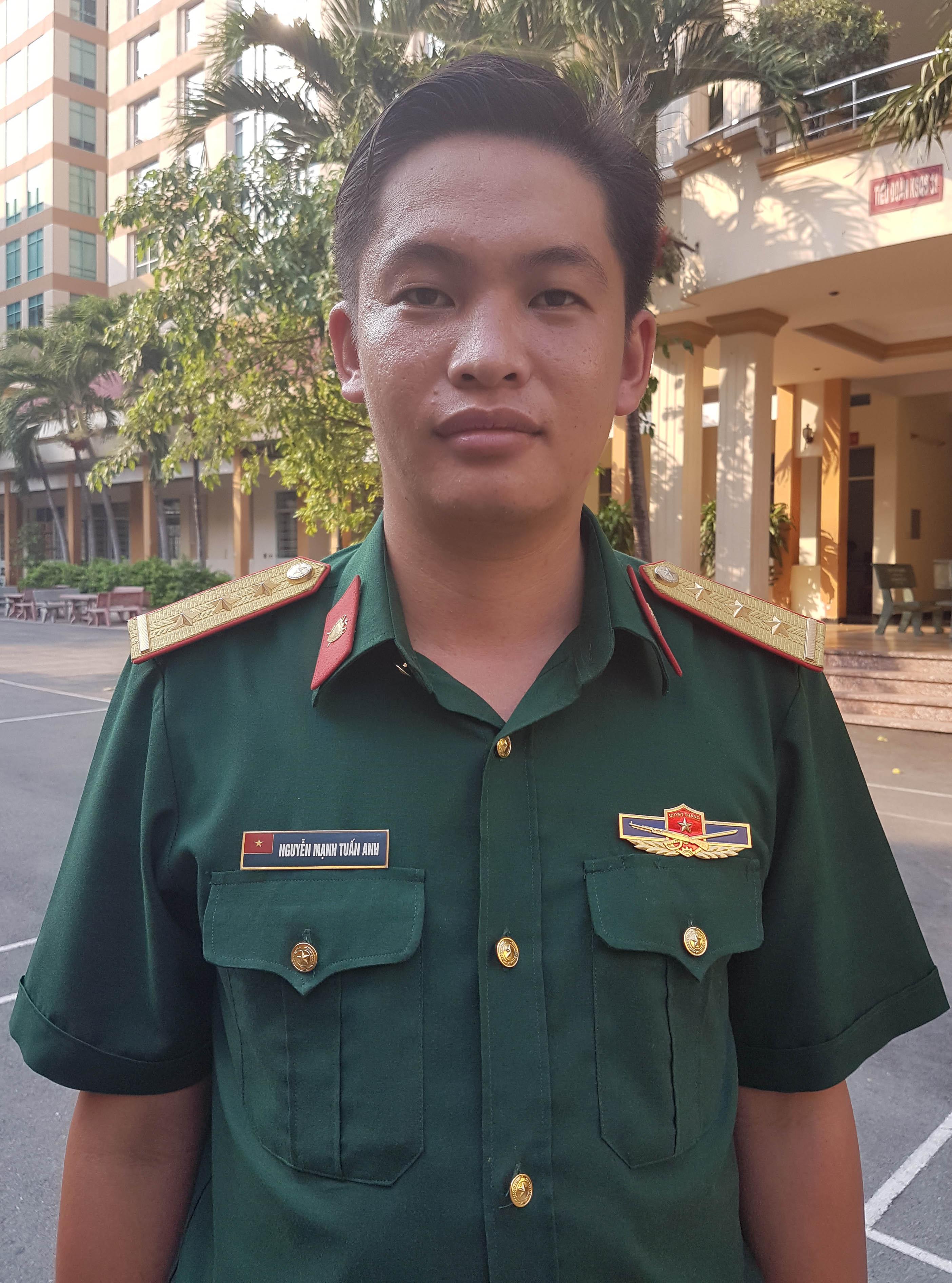 Người “thủ lĩnh” gương mẫu
