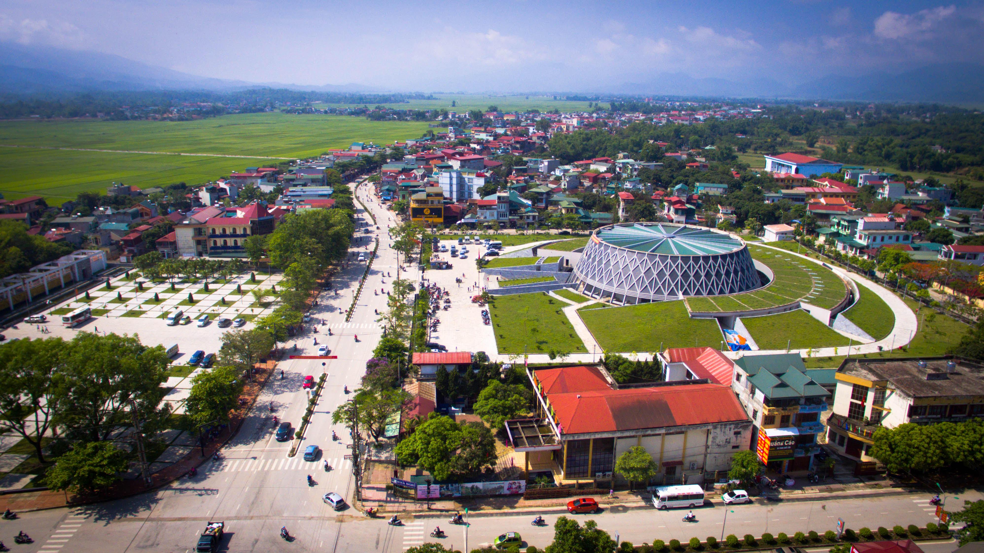 
Mang tinh thần Điện Biên Phủ vào công cuộc xây dựng Điện Biên