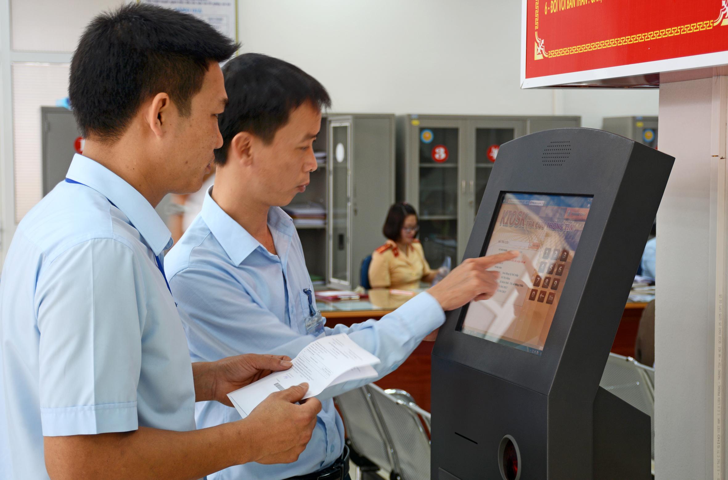 Bài 2: Xây dựng nền hành chính vì nhân dân phục vụ
