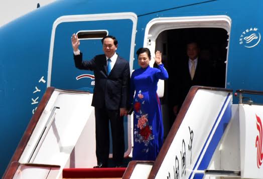 Chủ tịch nước Trần Đại Quang tới Bắc Kinh, bắt đầu chuyến thăm cấp Nhà nước tới Trung Quốc
