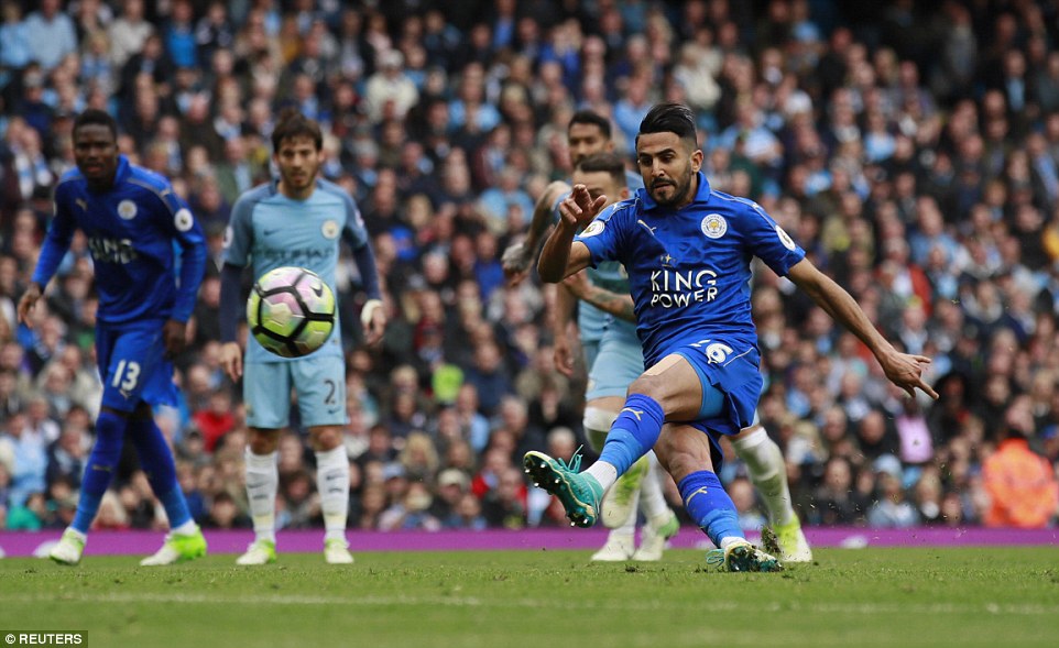 Thắng may mắn Leicester, Man City chiếm vị trí thứ ba của Liverpool